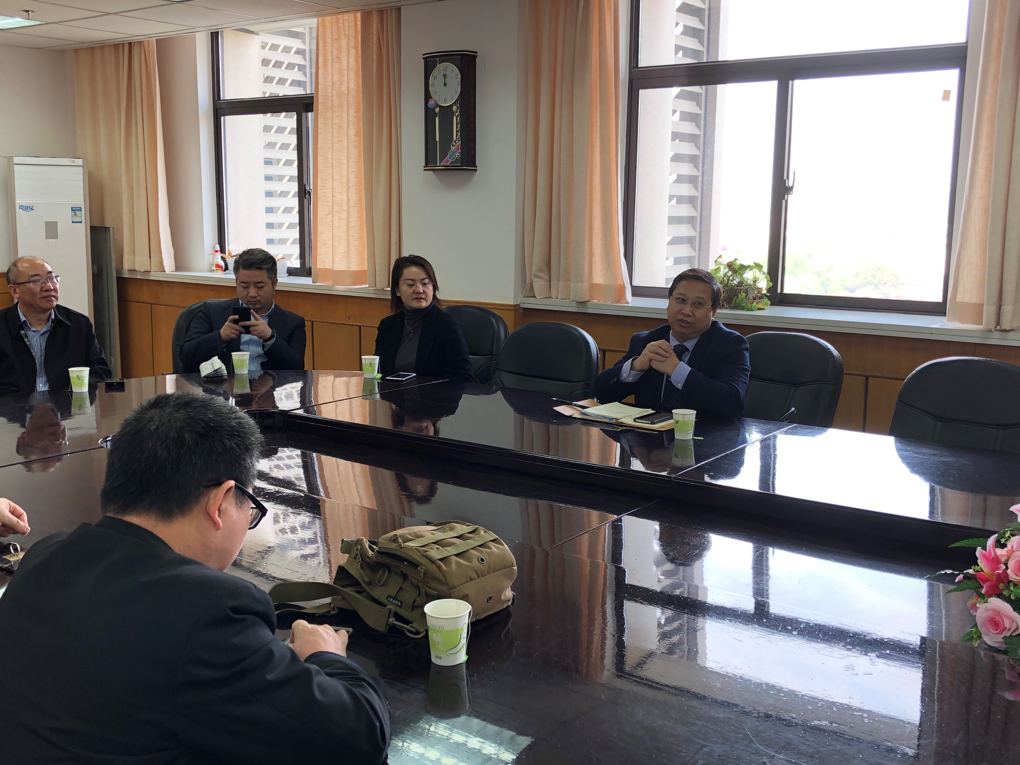 江西环境工程职业学院副校长廖忠明,教务处处长曾斌,汽车机电学院院长